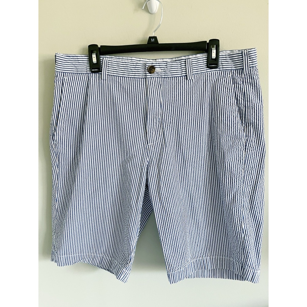 Brooks Brothers blue striped seersucker shorts sz 36